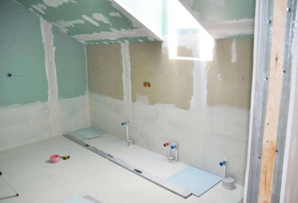 Best Emergency Mold Remediation  in Golf Manor, OH